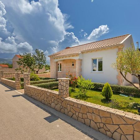 Apartment Holiday Home Doma, Cilipi Near Dubrovnik Čilipi Quarto foto