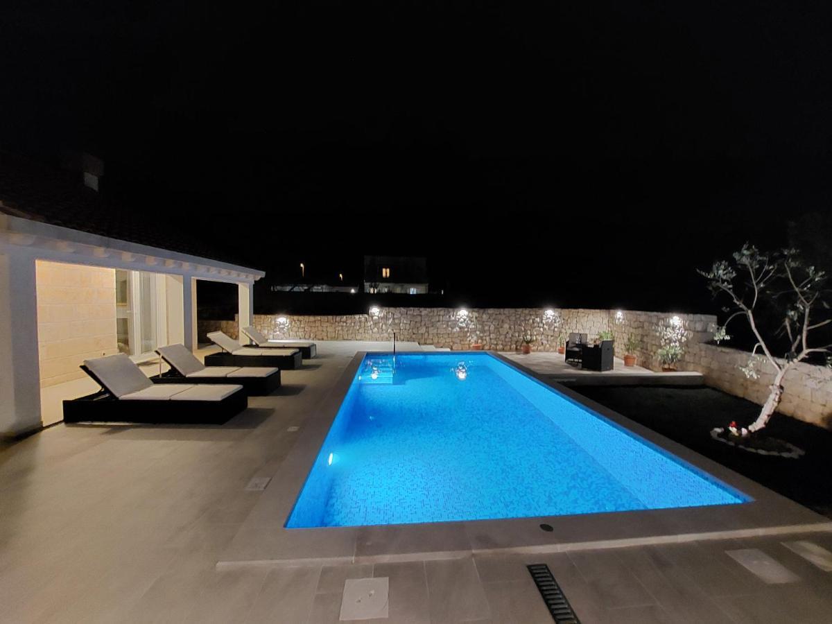 Apartment Holiday Home Doma, Cilipi Near Dubrovnik Čilipi Exterior foto